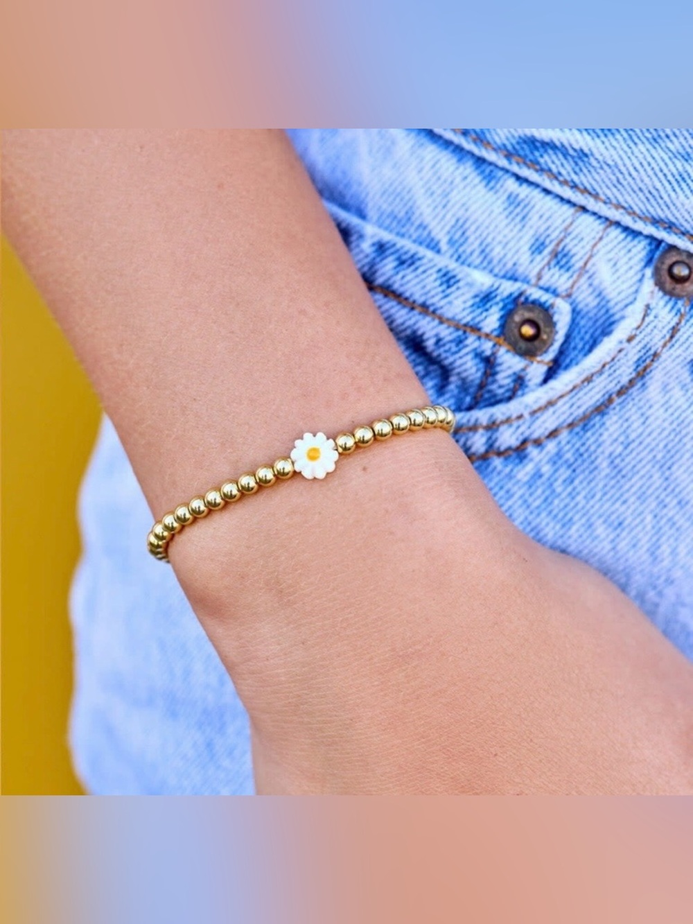 PURA VIDA Daisy Beaded Stretch Bracelet